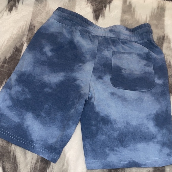 Boys/Girls Cotton Shorts - Picture 3 of 3